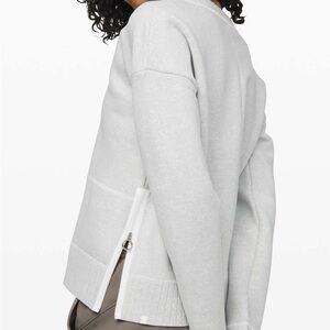 Lululemon All Afternoon Sweater
Heathered Speckled Black / White Size 10